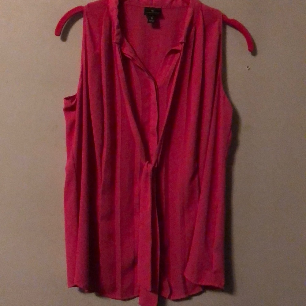 Sleeveless Blouse